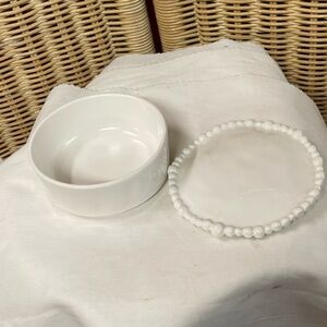 Beatriz Ball VIDA Alegria white luxury melamine bowl w/lid & pearl-textured rim